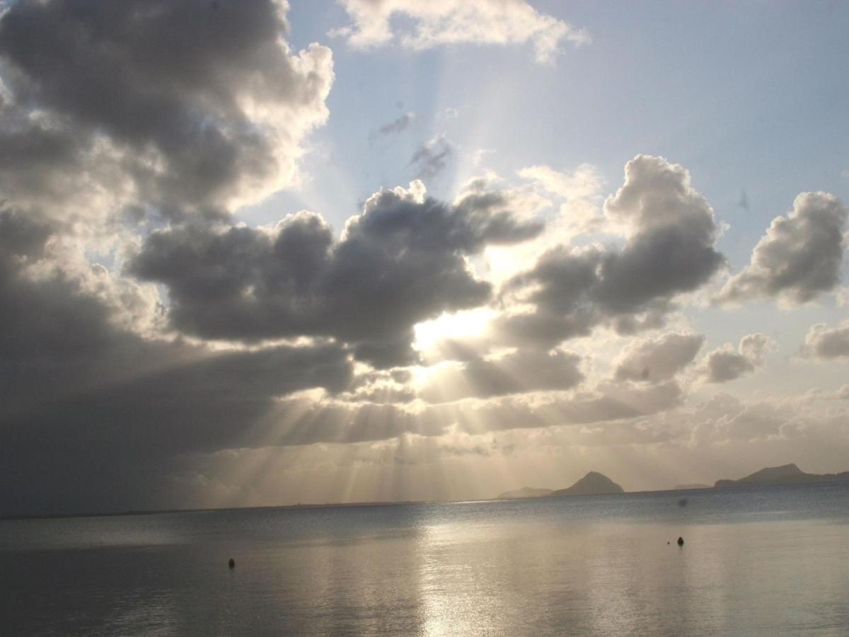 The Clippers 1 Fabulous Waterfront Unit Apartamento Salamander Bay Exterior foto